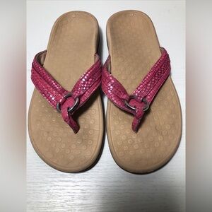 Vionic Tide Aloe Women's Orthotic Pink Sandals Size 7.5 Flip Flops